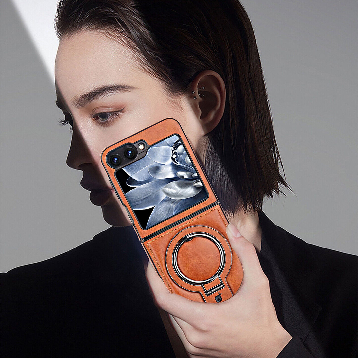 Luxury Leather Magnetic Ring Case